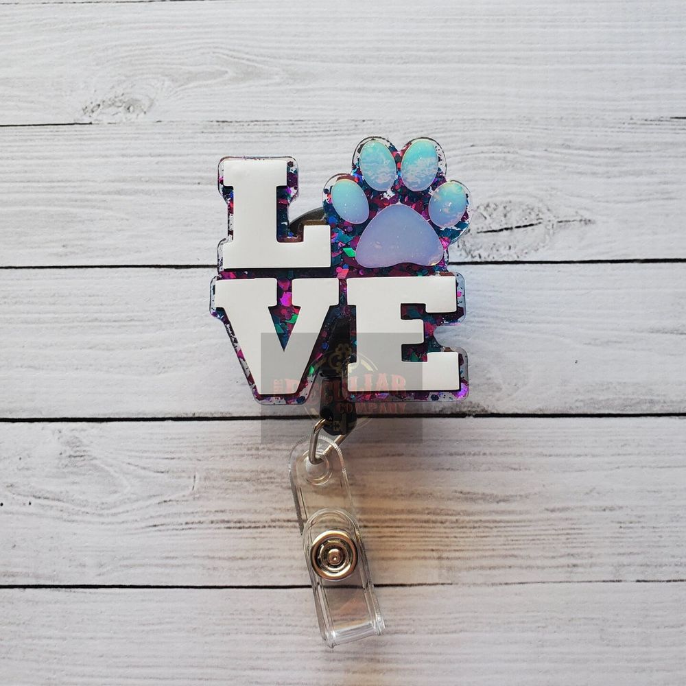 Love Paw Badge Reel, Vet Tech, Veterinarian, Thank you gifts...